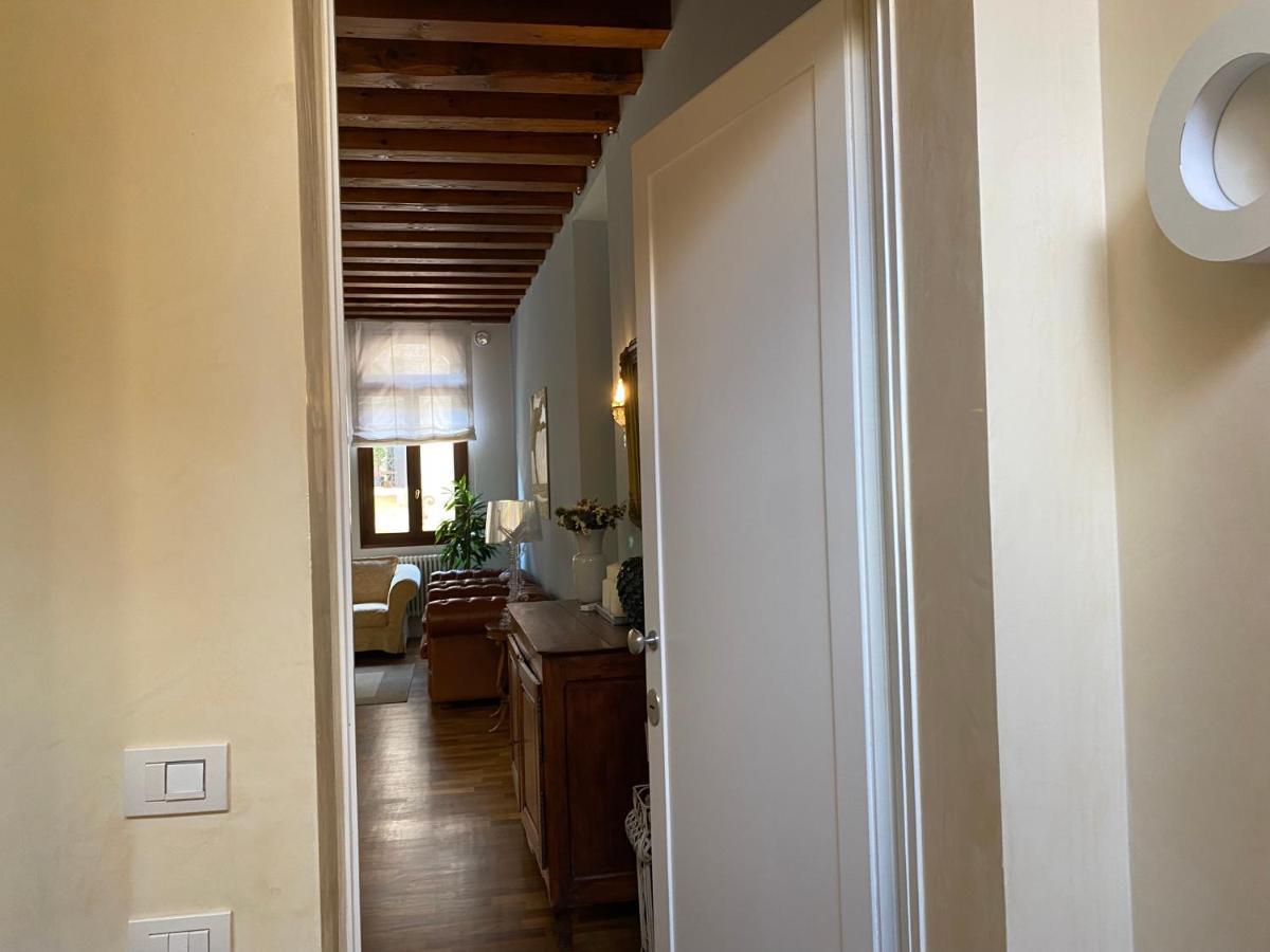 Santa Caterina: Charming Apartment Treviso Exterior foto
