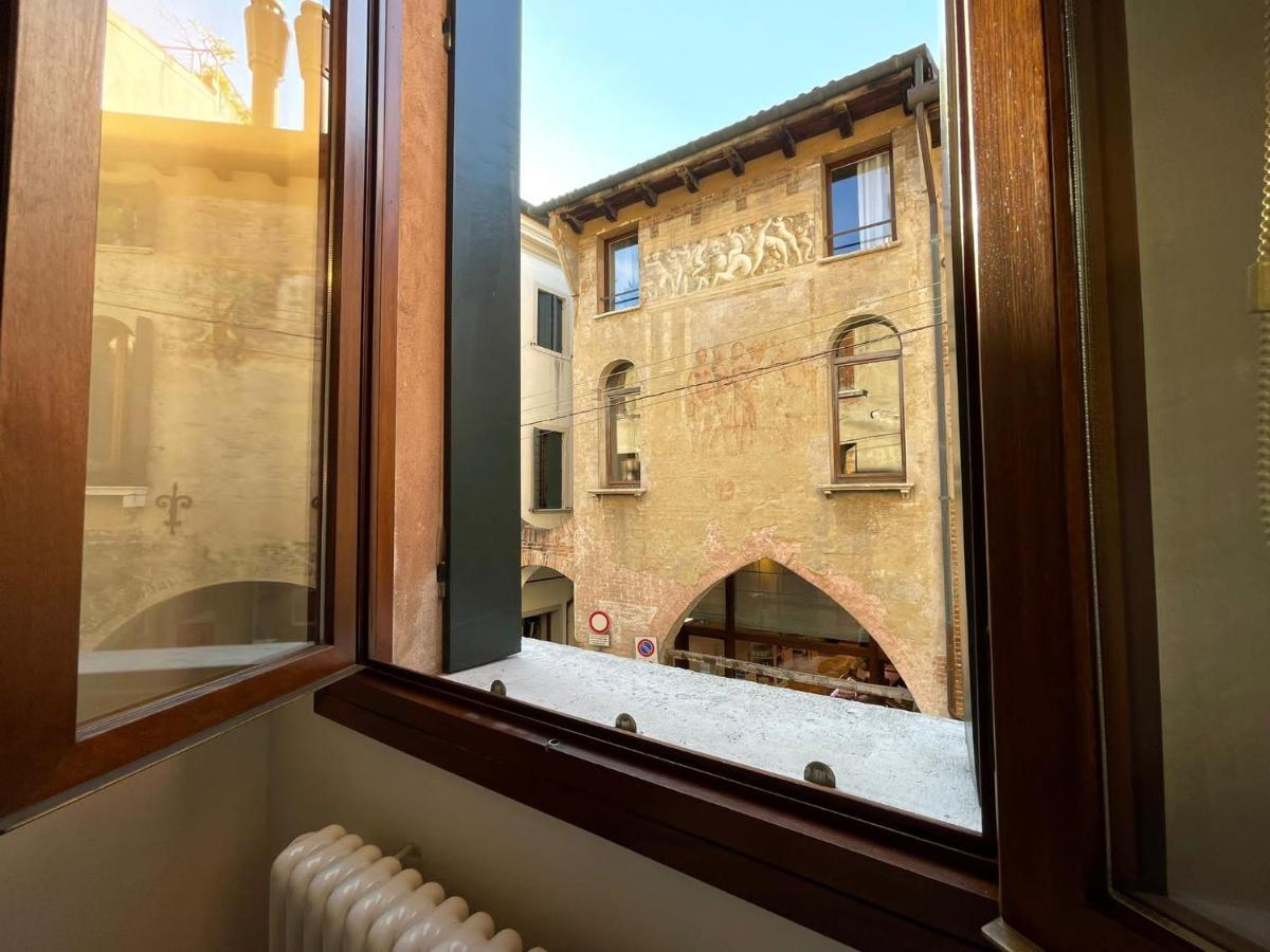 Santa Caterina: Charming Apartment Treviso Exterior foto